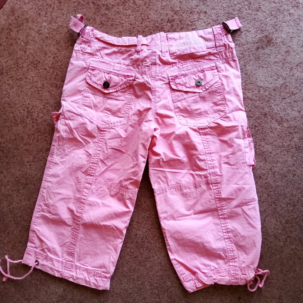 Bermudas rosa von Casual in Größe 36 mit Kordeln im Bund und am unteren Bein