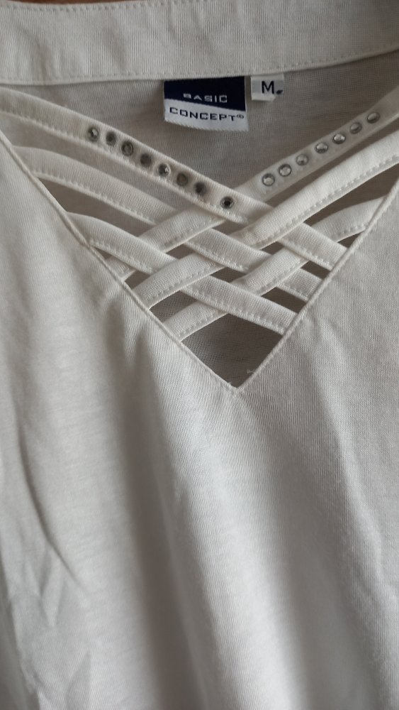 *sehr schönes weißes BASIC Concept Damen - Top, Gr. M*