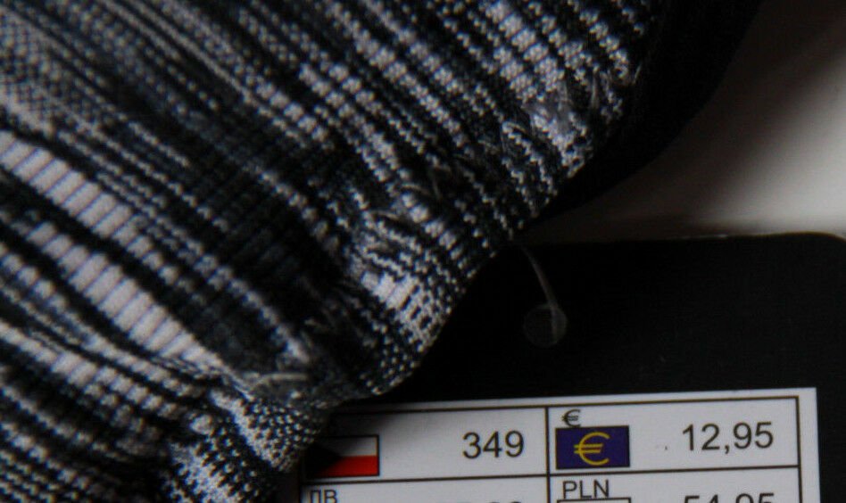 Sport-BH, neu mit Etikett, schwarz-grau, Größe M, Kaufpreis 12,95