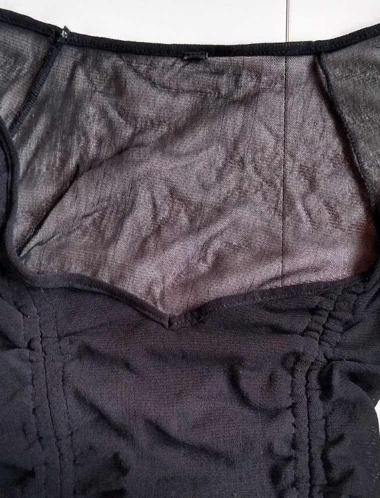 süßes Oberteil, Raffung vorne möglich