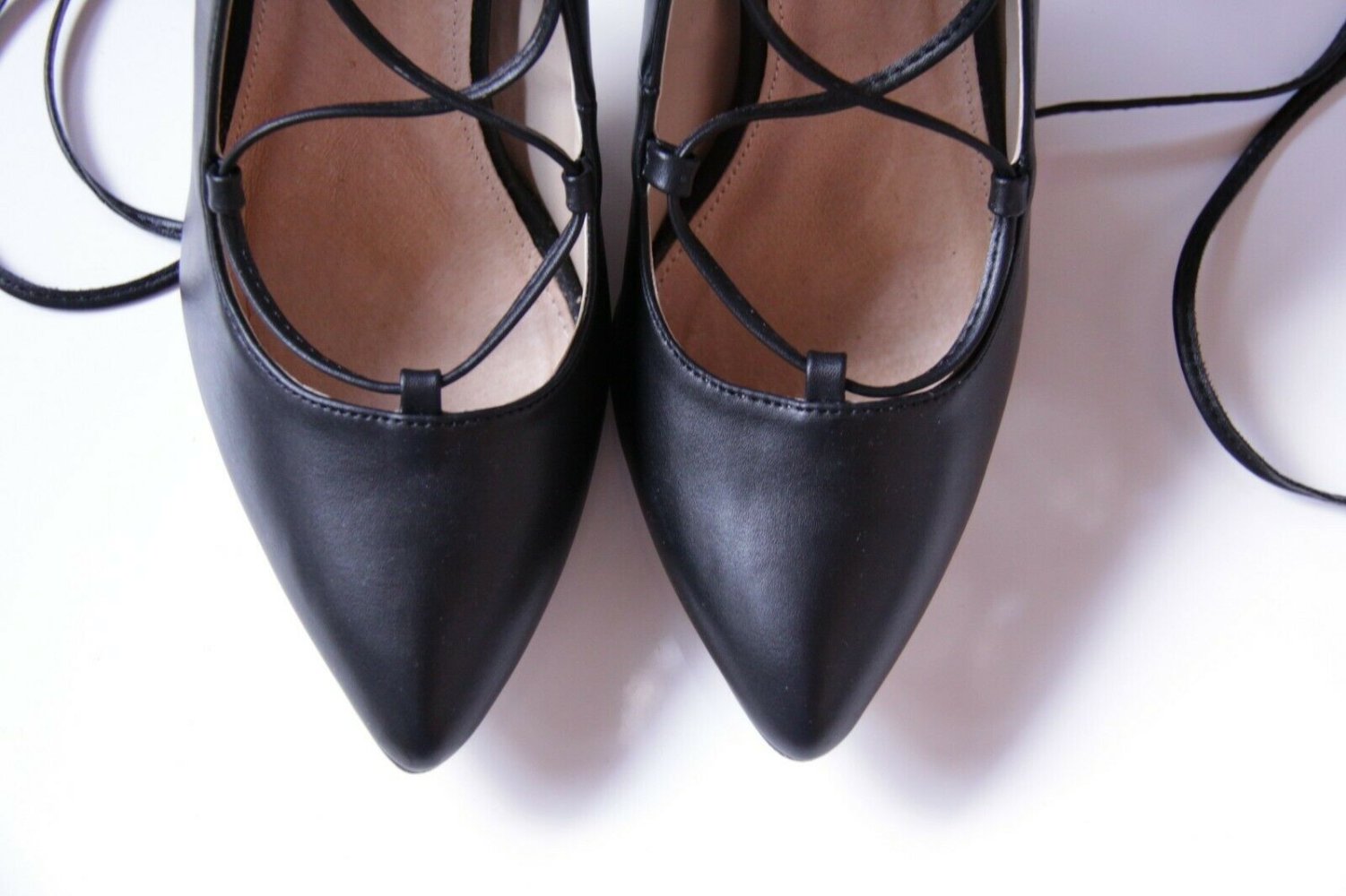 Pumps schwarz wie neu mit Original-Schuhkarton, Gr. 37, Kaufpreis 49,-