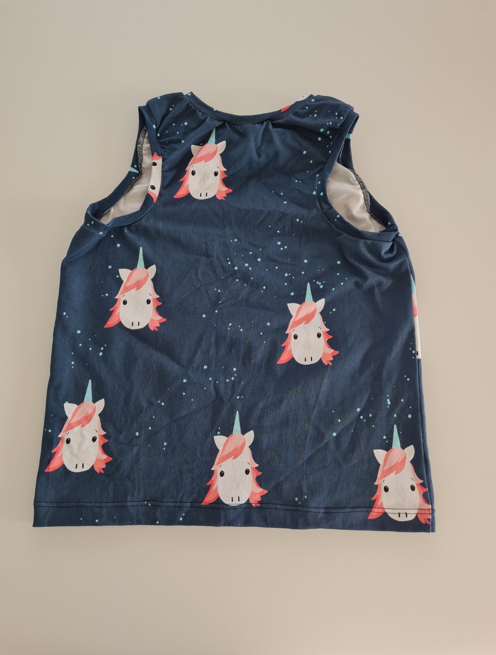 handmade Top mit Einhörnern