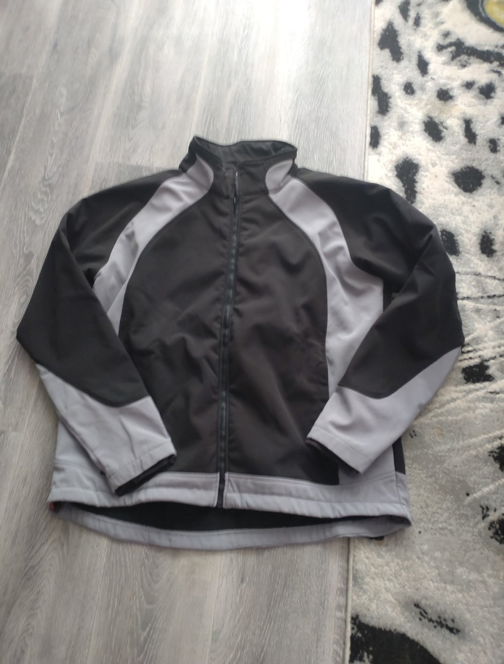 gefütterte Regenjacke