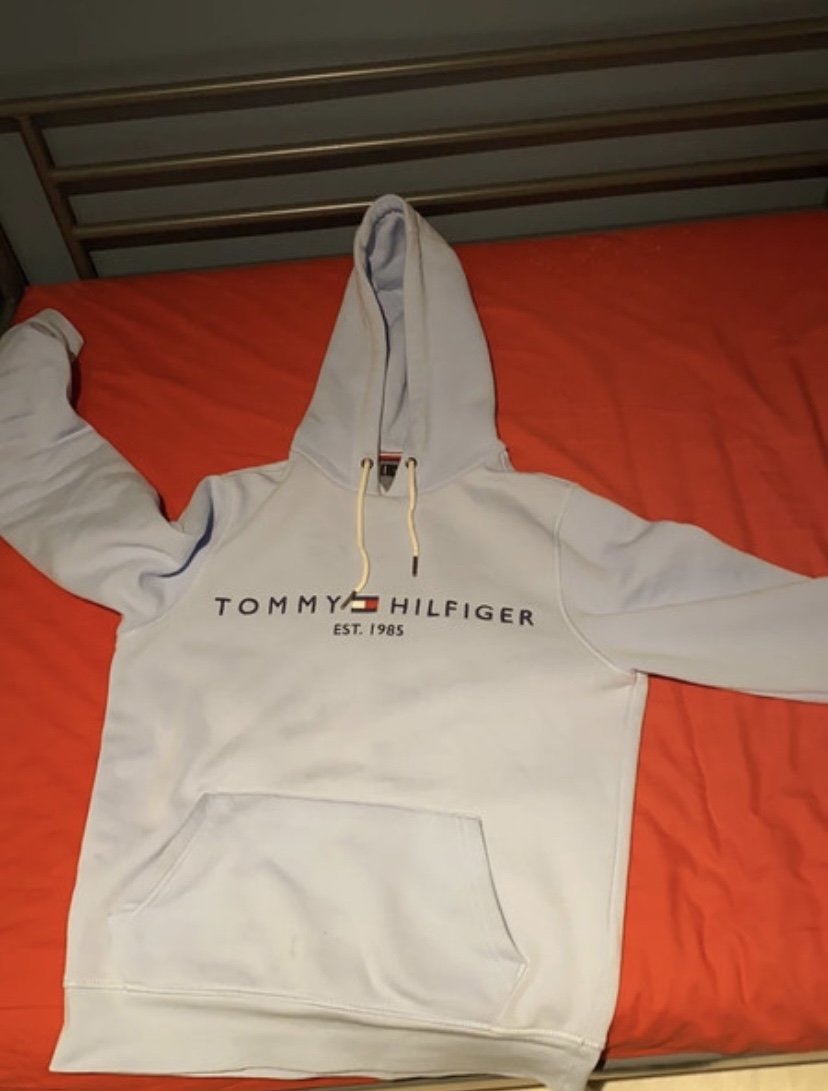 Babyblauer Tommyhilfiger pullover