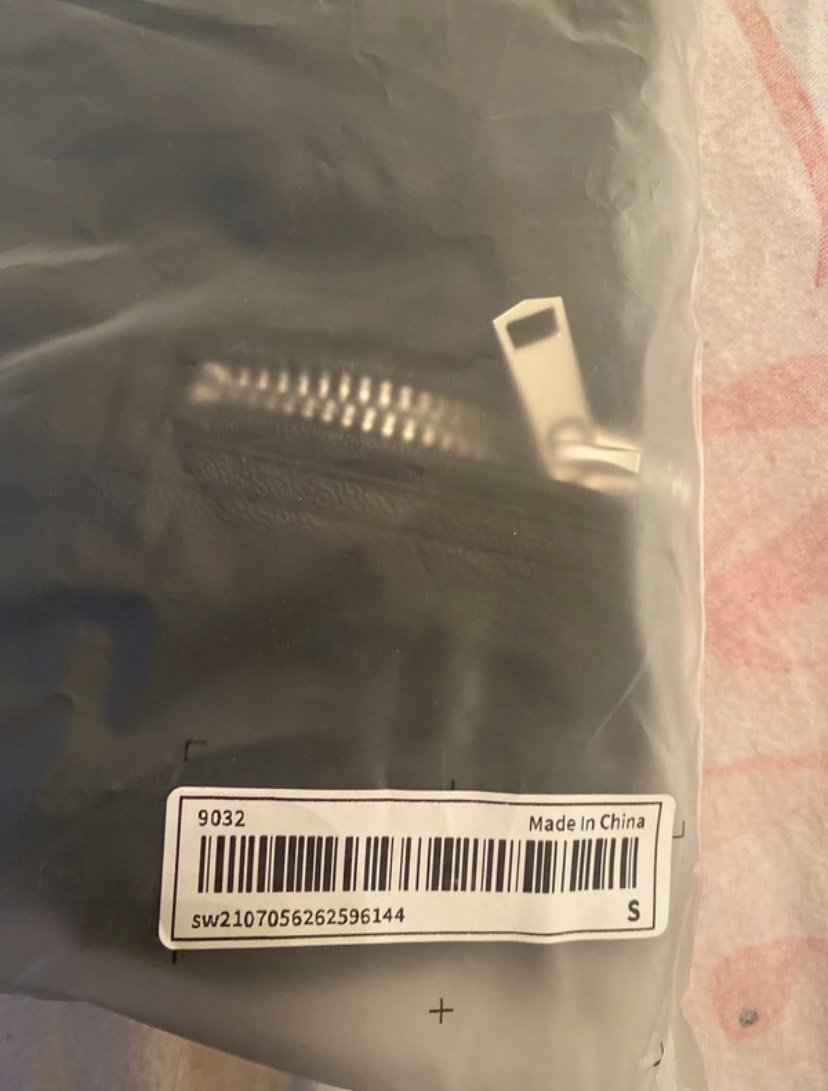 Kunstlederjacke von Shein 
26€