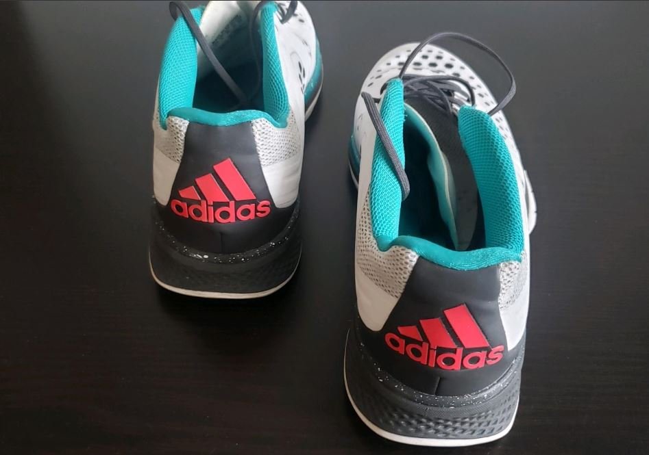 Adidas Sportschuhe Gr. UK 4 (36)