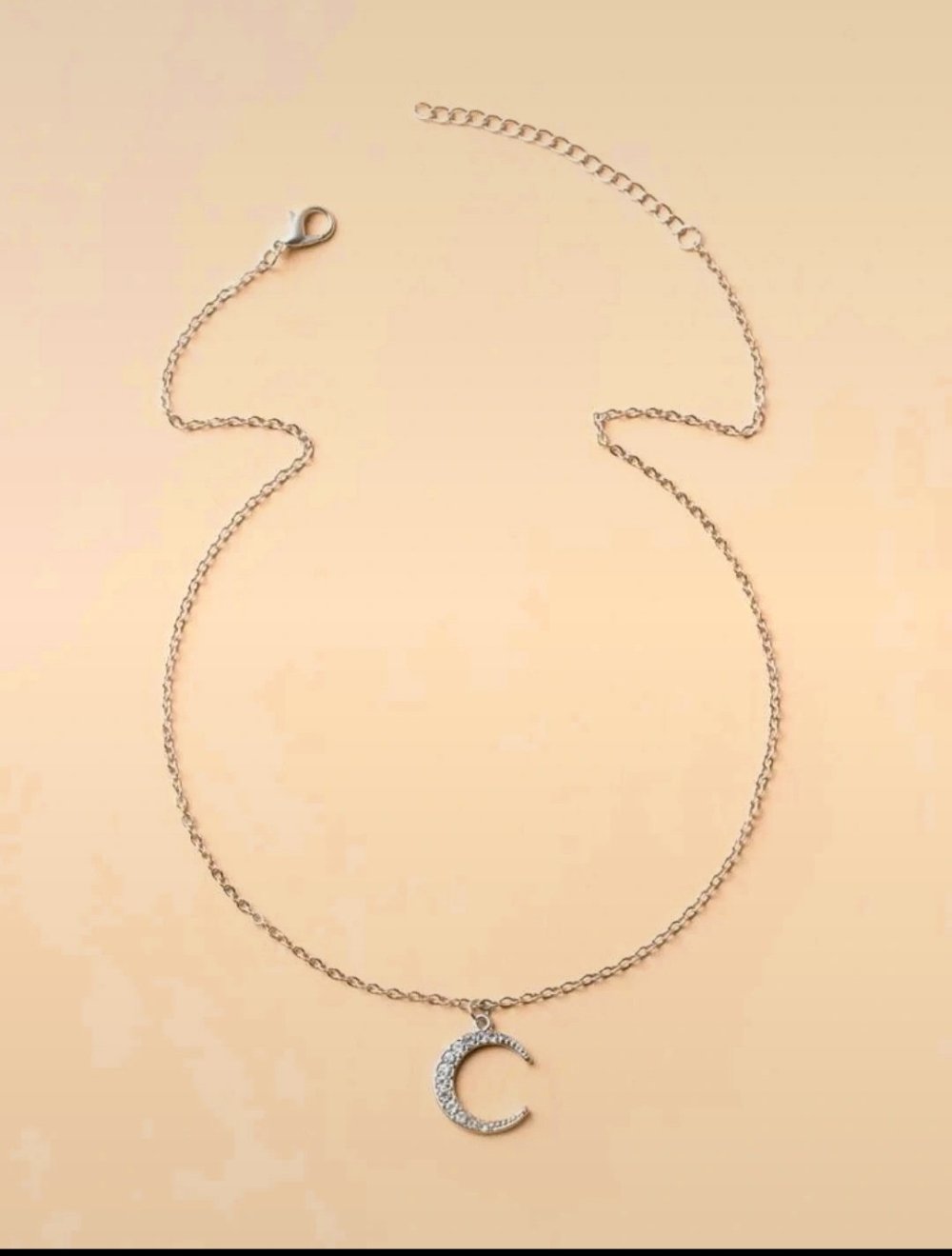 Halskette mit Halbmond Anhänger