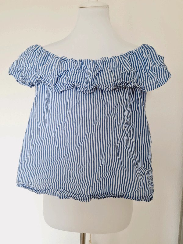 Shirtbluse mit Volant