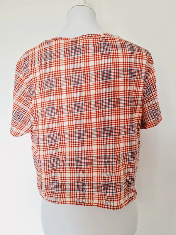 T-Shirt in rot-blau-weiß kariert