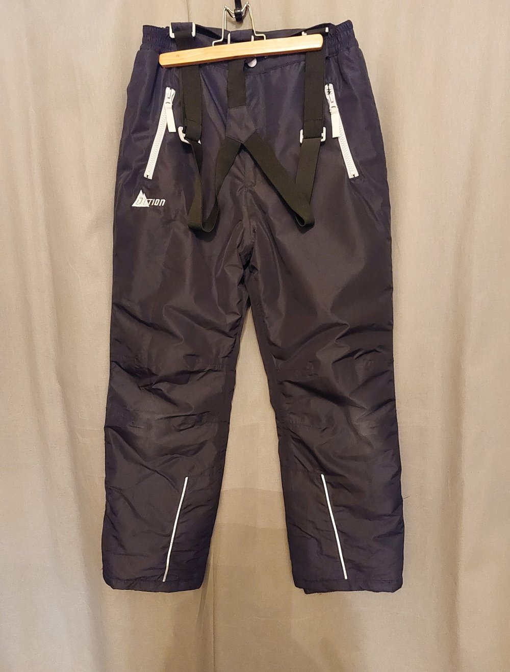 schwarze Skihose; 10€