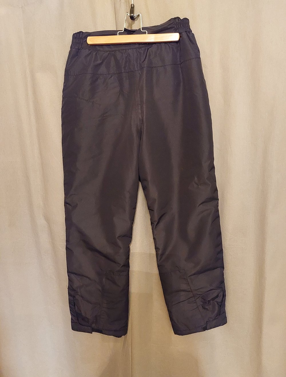 schwarze Skihose; 10€