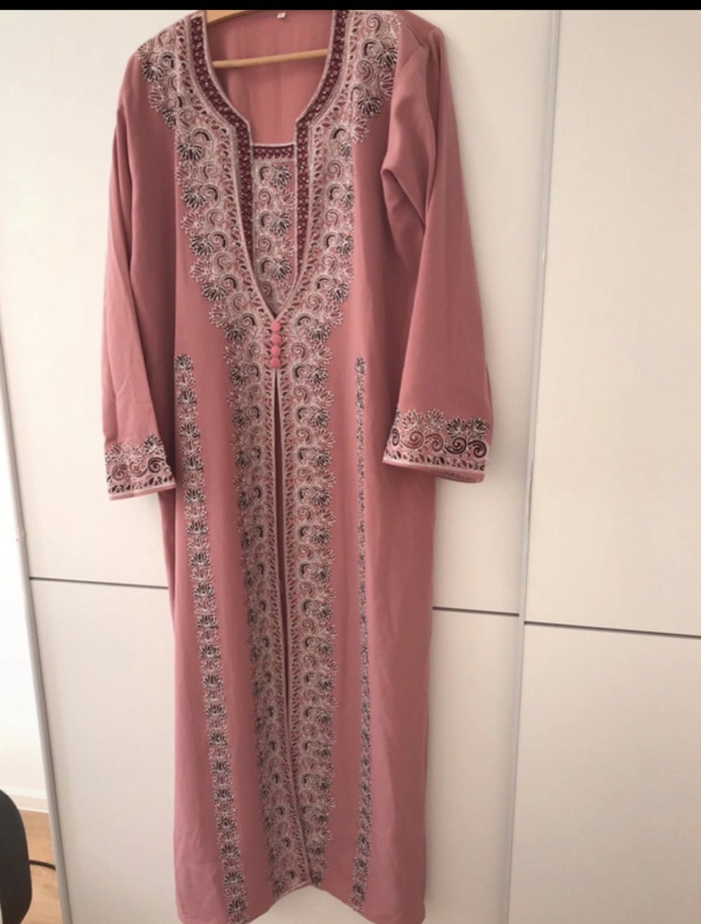 muslimische Kleid ihn Rose