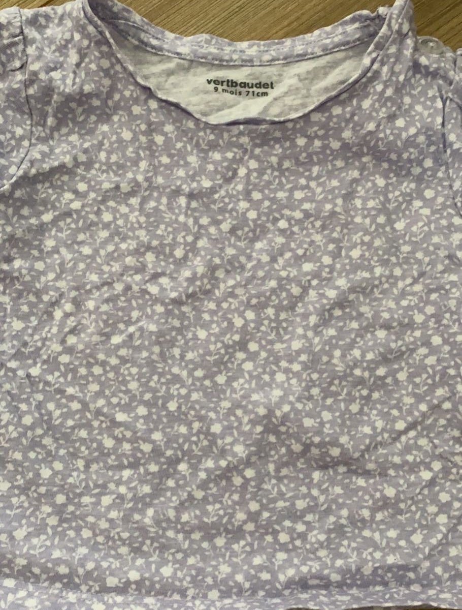 2 T-Shirts Größe 70