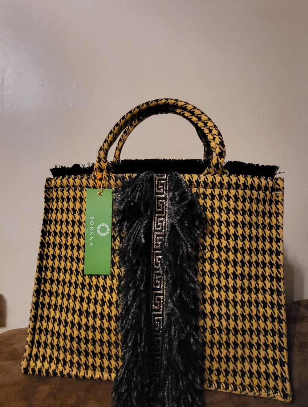 sorena Tasche neu helb schwarz