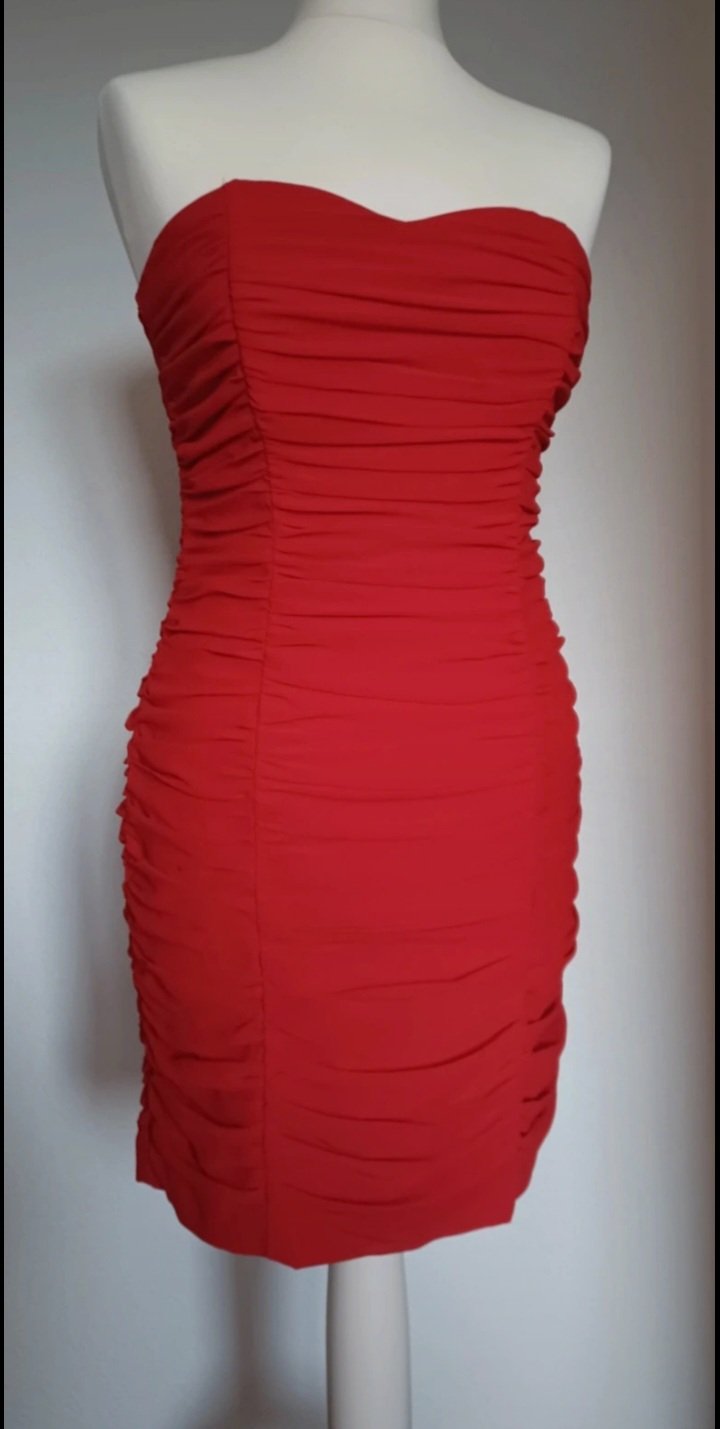 Sexy rotes, schulterfreies Corsagenkleid mit Raffung- Gr. 38