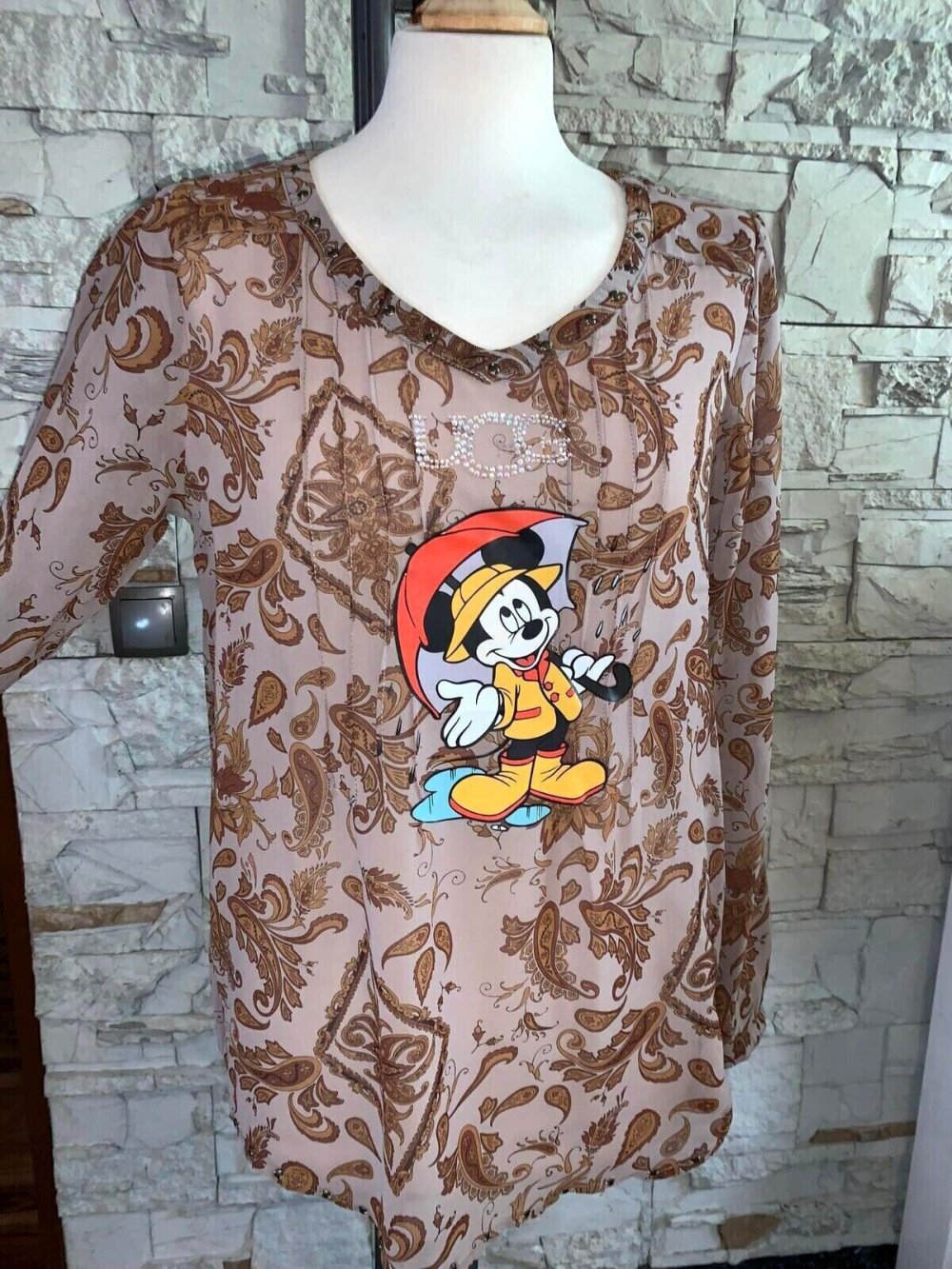 Long Bluse Tunika  in gr 38 Farbe Schwarz Gold   Motiv   Strass AA - 47 cm Länge 70 cm