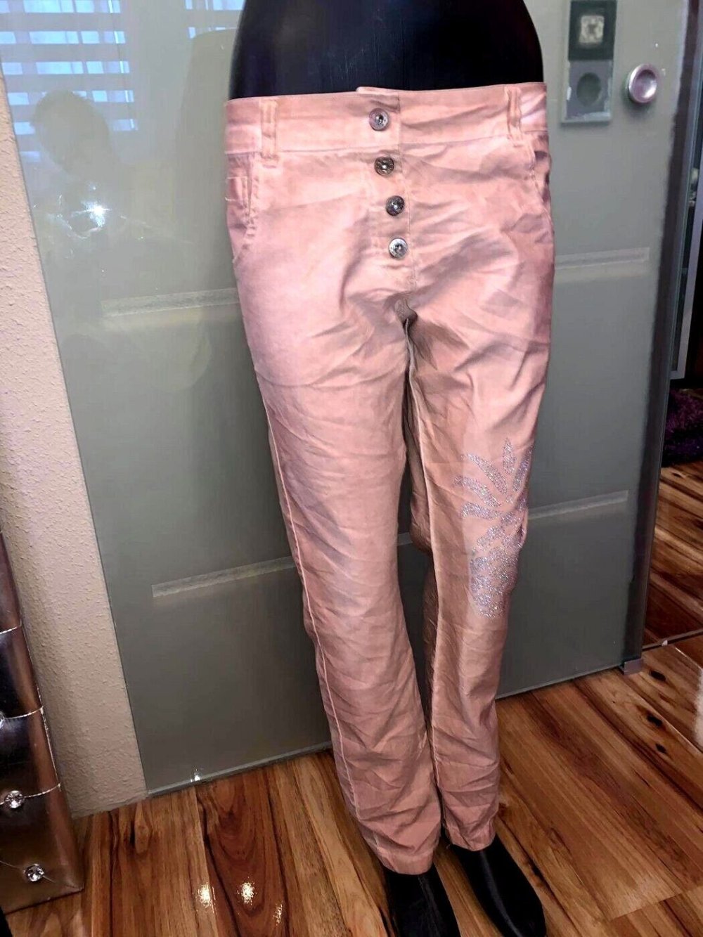 Made in Italy  Boyfriend Hose  in gr L Farbe  Rost  Strass  Motiv Ananas Neu Vintage Look
