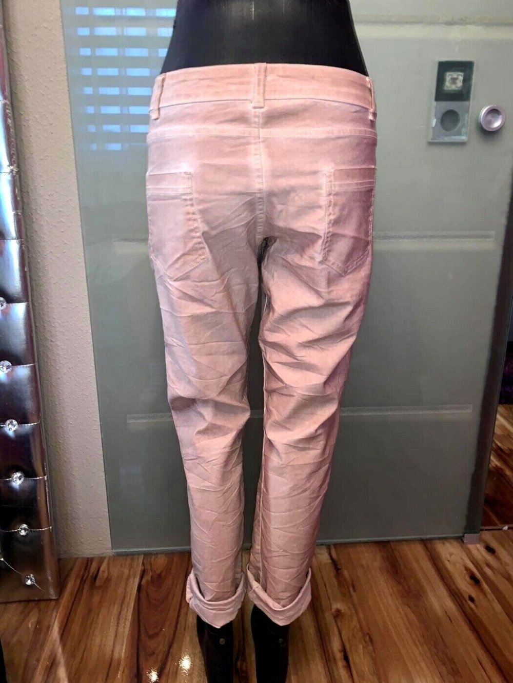 Made in Italy  Boyfriend Hose  in gr L Farbe  Rost  Strass  Motiv Ananas Neu Vintage Look