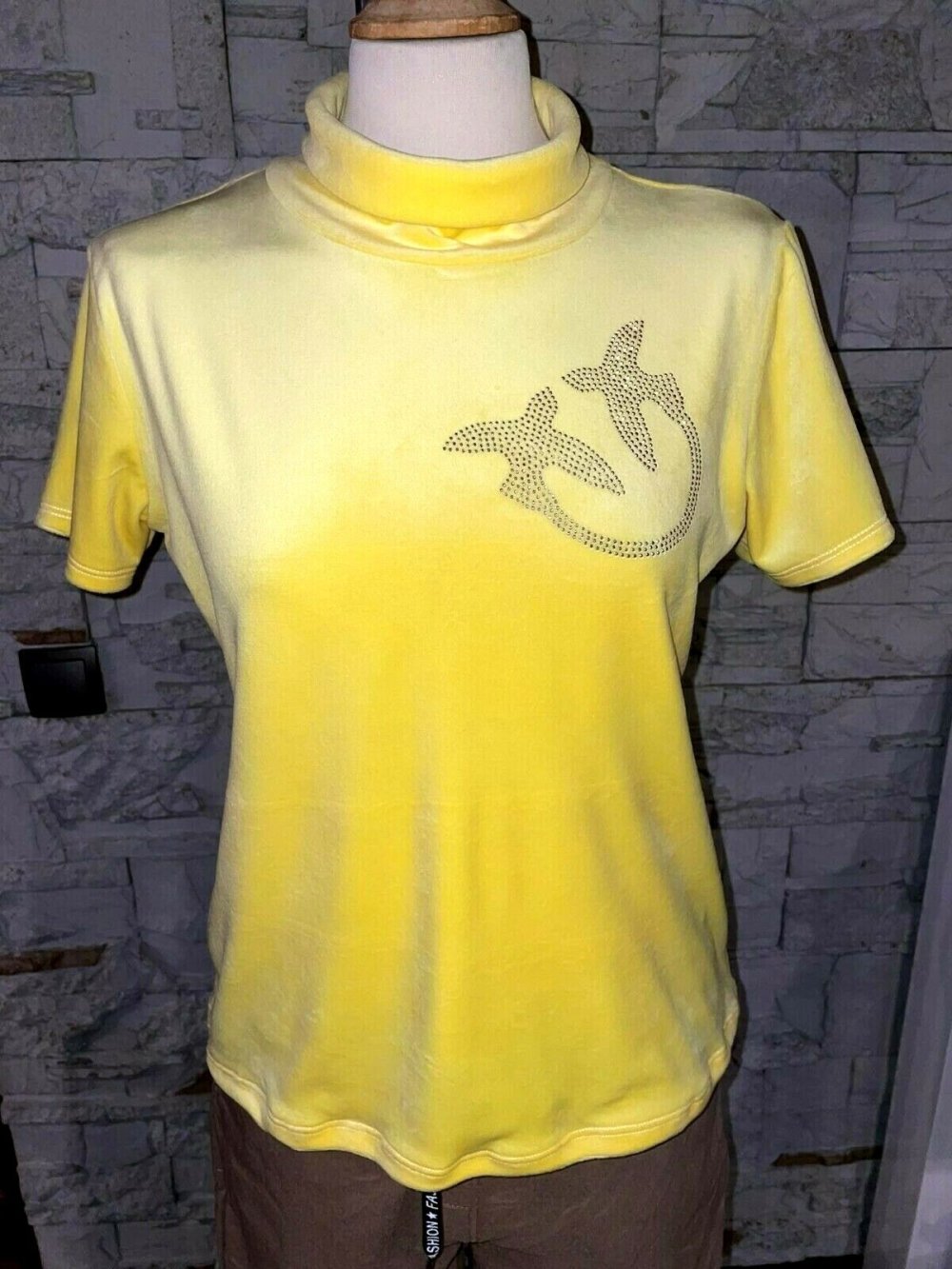 Bluse Tunika  in gr 36-40  Farbe Gelb  Velour  Strass 
