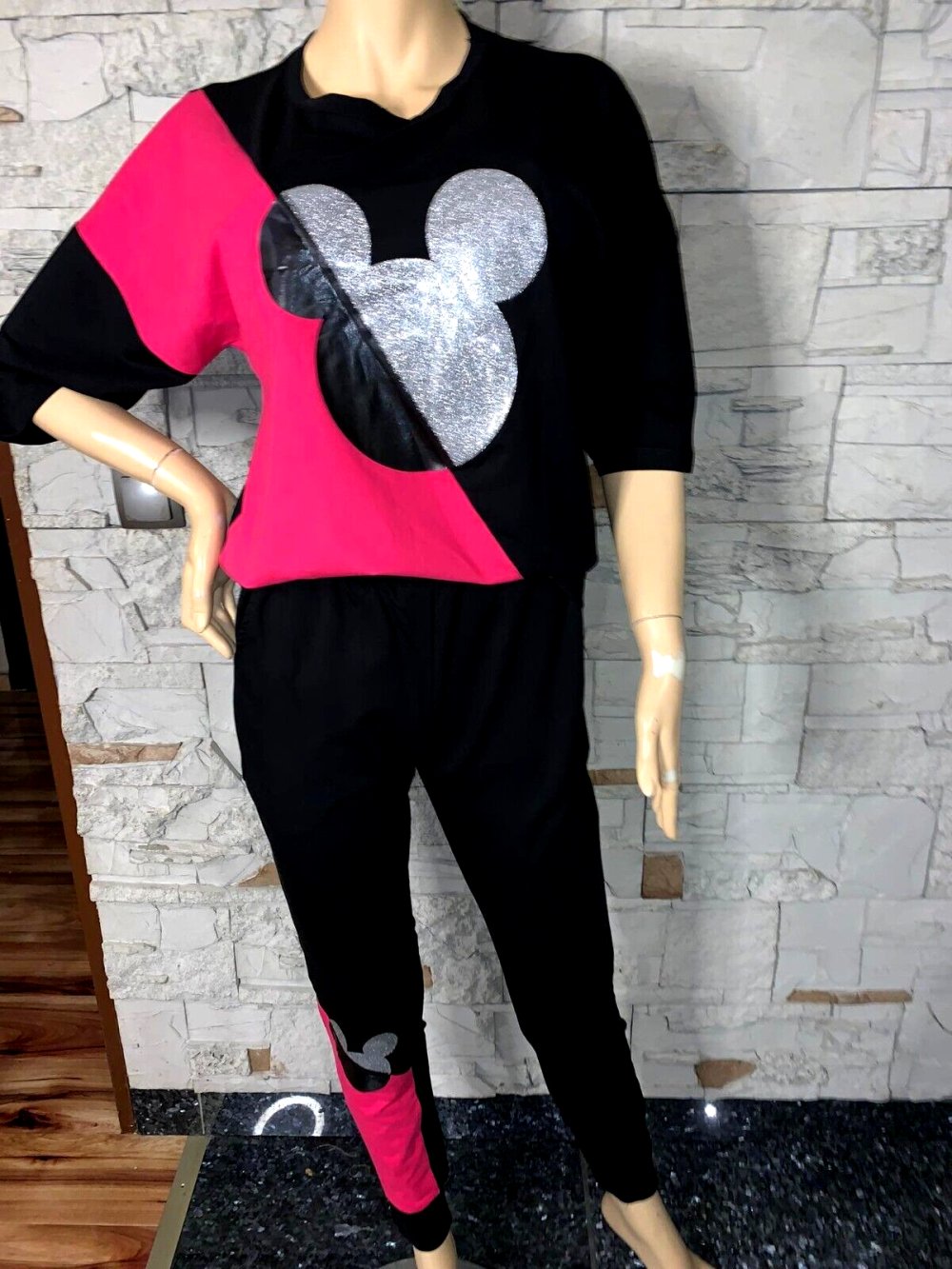 Freizeitanzug Jogginganzug  in gr 36-42  Farbe Schwarz Pink   Motiv Mickey Glitzer