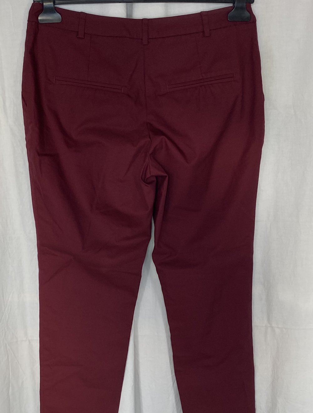 Weinrote Chino Business Hose