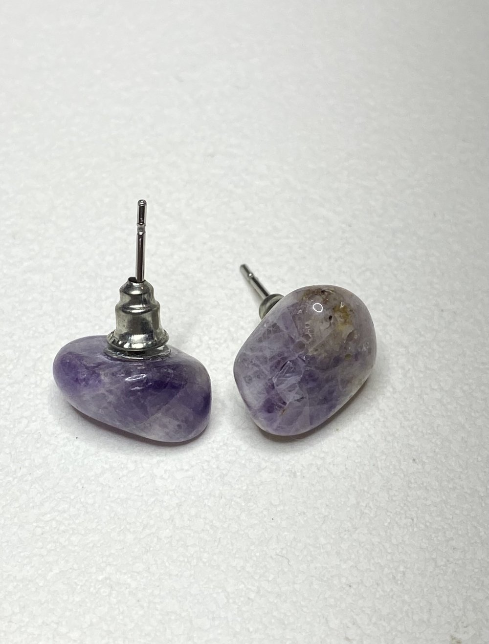 Kleine Amethyst Ohrstecker
