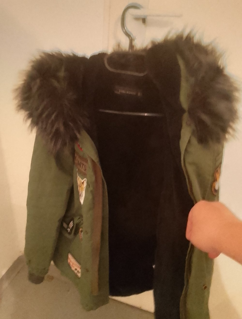 Zara Woman Name   L 30