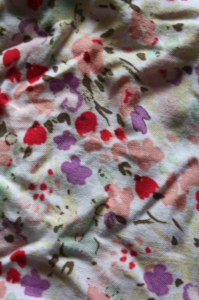 Ultraleichte Zarte Blumenbluse Bluse geblümt Mille Fleur Sommerbluse Mille Fleur 40 42 Blusenshirt 