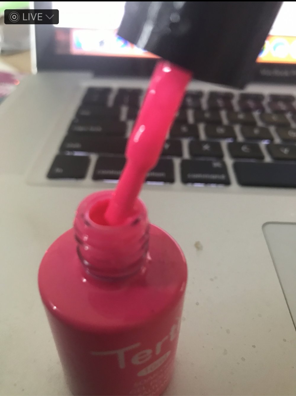 TERTIO Gellack neonpink Nagellack UV Lack 5 ml neu 