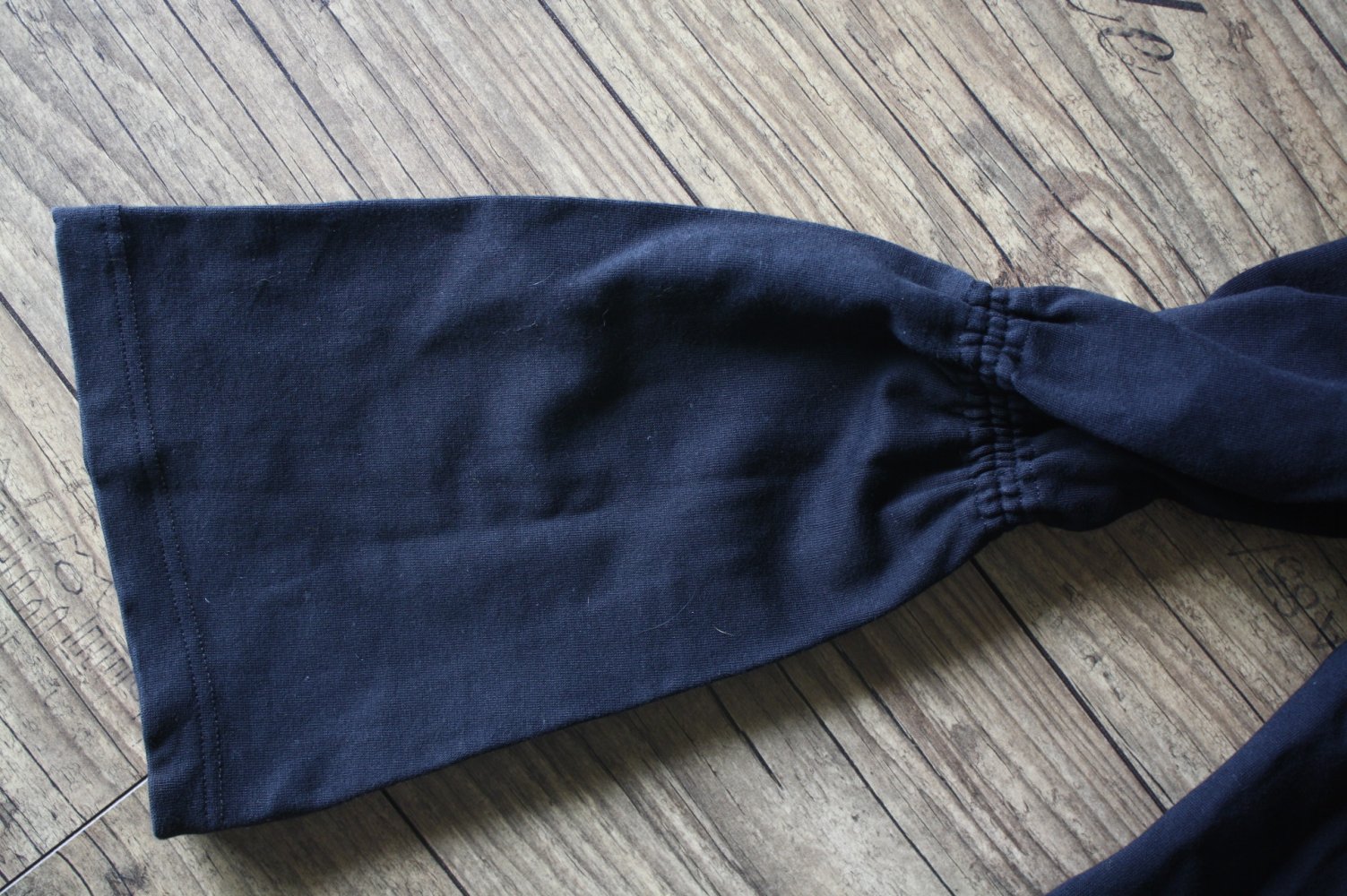 Anne Fontain Paris Rüschenpullover  Voilantpullover Trompetenärmel Glockenärmel  Coachella 42 Luxus Designer NP 250