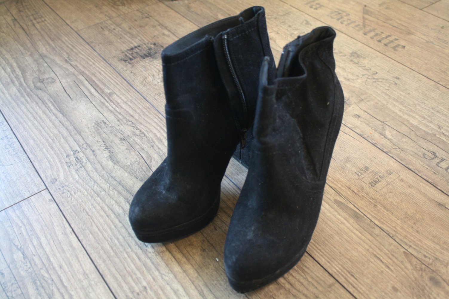 High Heel Stiefeletten schwarz Plateau Stiefel plateauheels schwarz Wildleder Optik 37