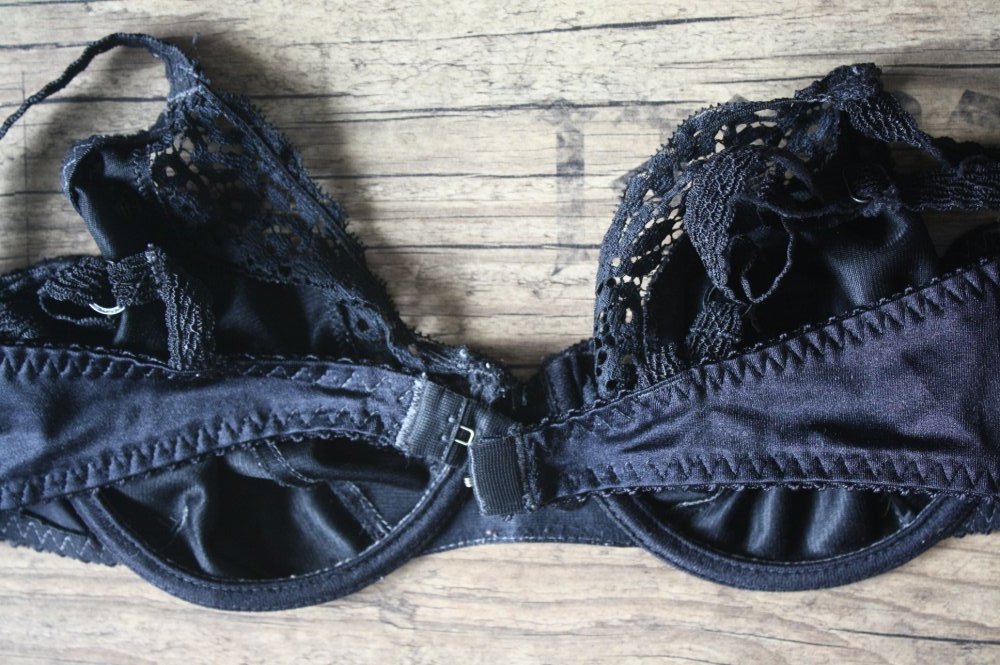 2 Bhs Passionata 75 C schwarz Bra Bustier auch einzeln schwarz Spitze sexy 
