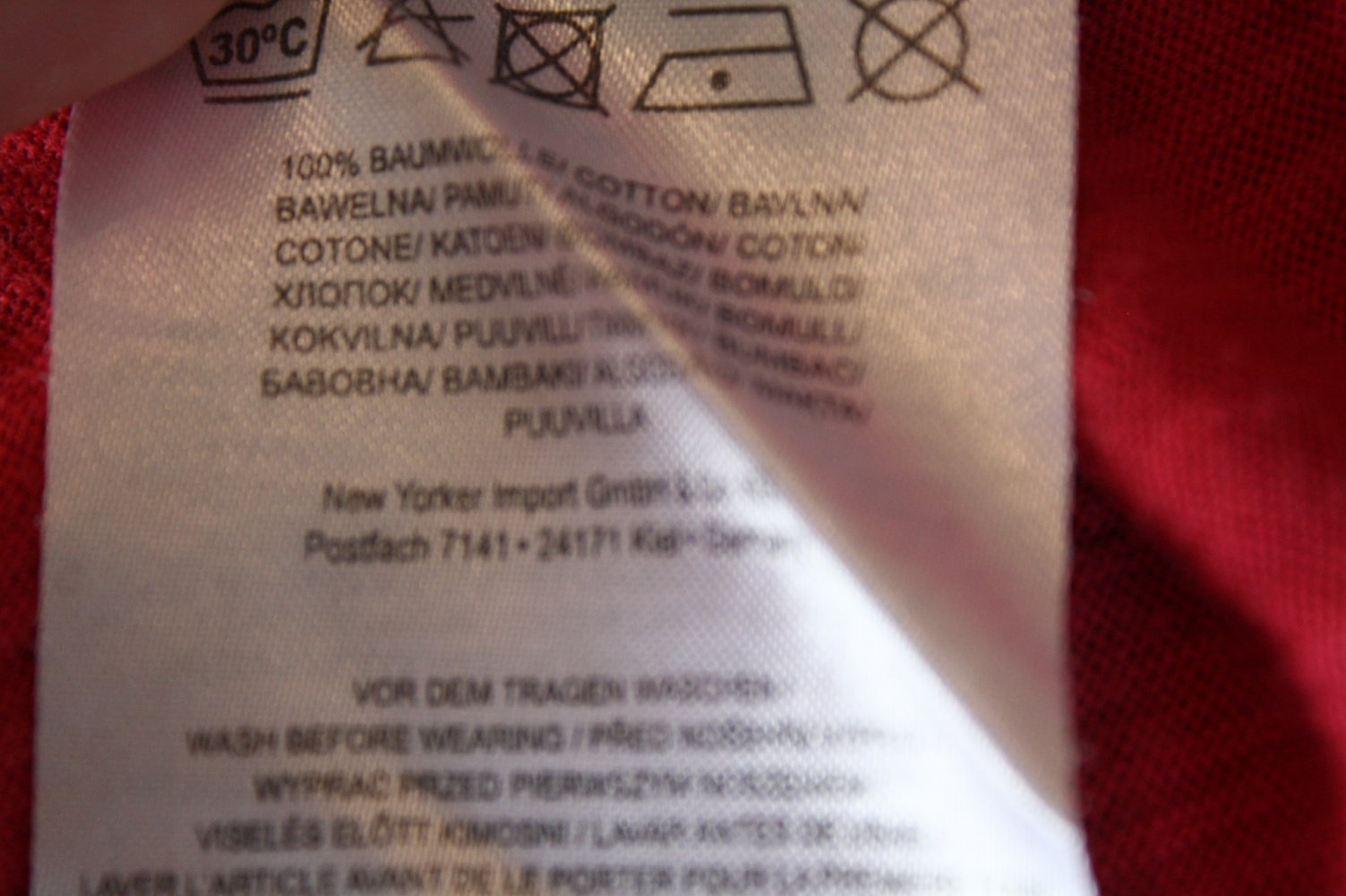 Beerenfarbenes Shirt Trägershirt Trägertop Trägerhemd mit RV vorn 40-42 Berrenfarbenes Shirt mit Nieten und RV vorn