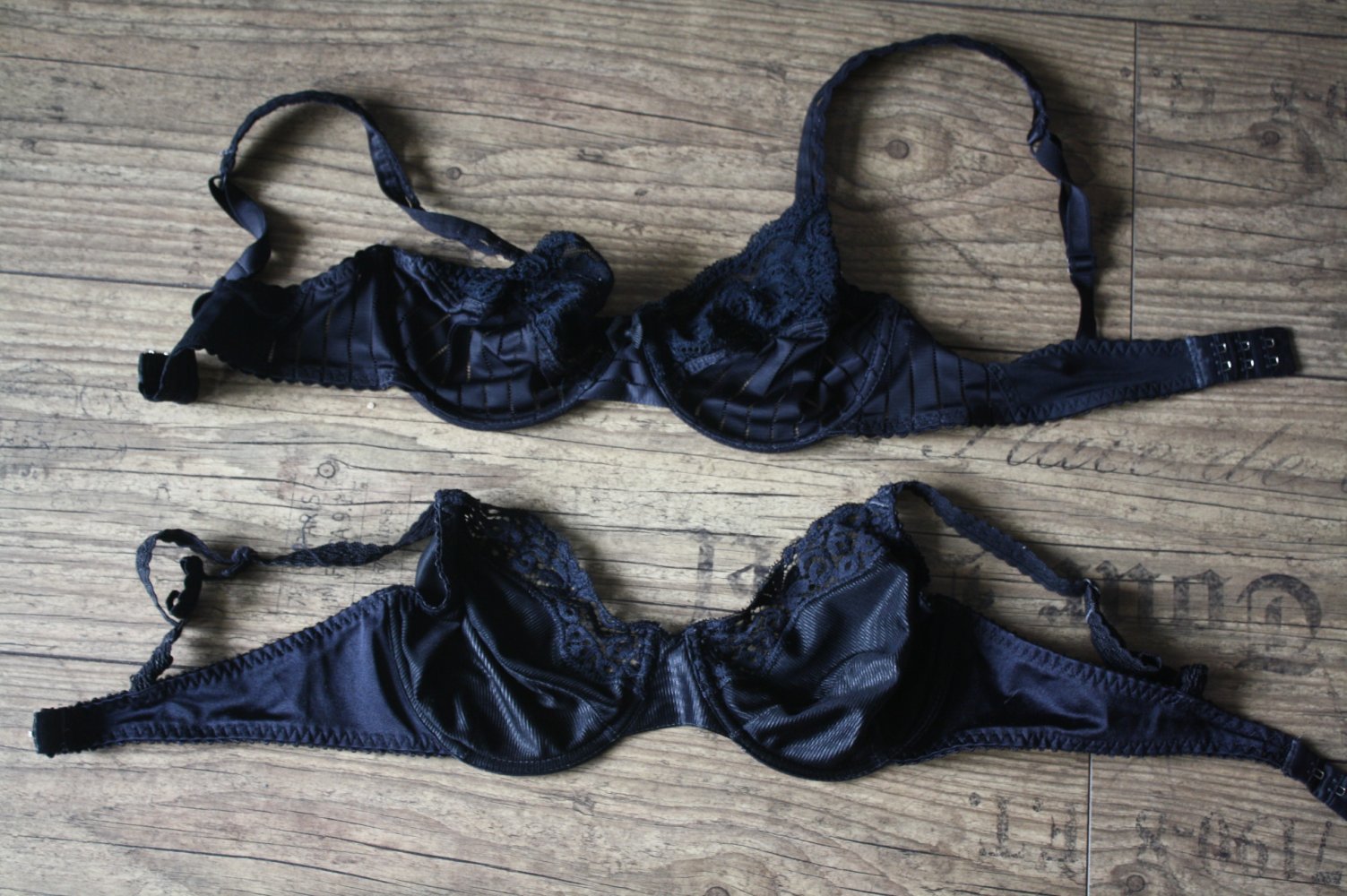 2 Bhs Passionata 75 C schwarz Bra Bustier auch einzeln schwarz Spitze sexy 