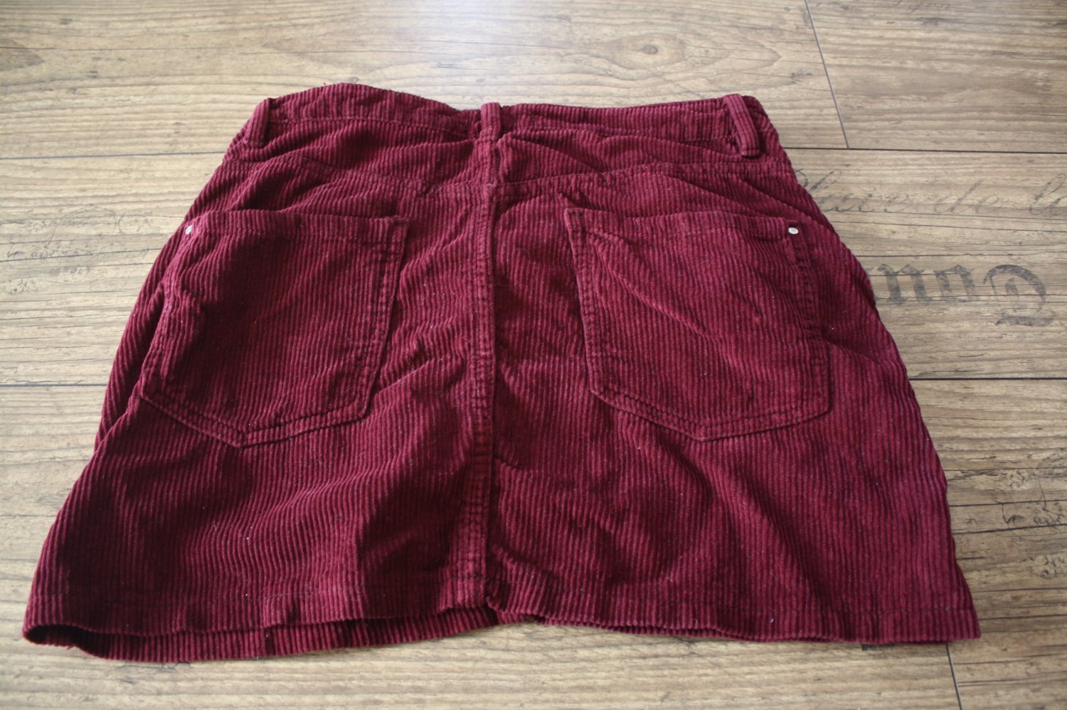 Bershka weinroter Cordrock Minirock 34 36 Hippierock Sommerrock