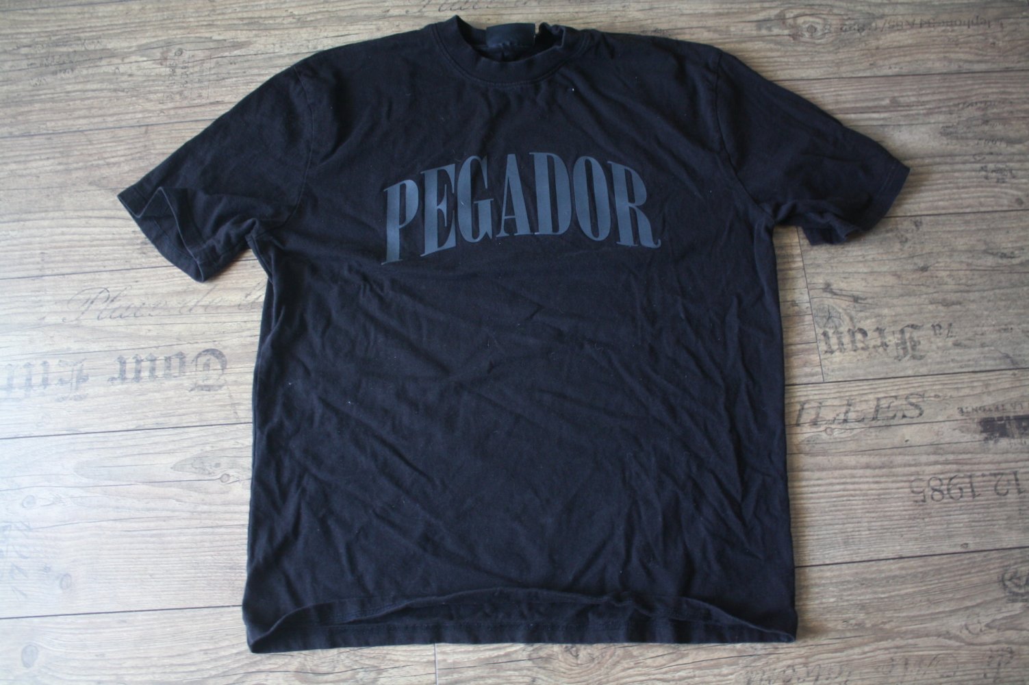 Pecador tiefschwarzes Tshirt Herren Shirt Print reine Baumwolle L 