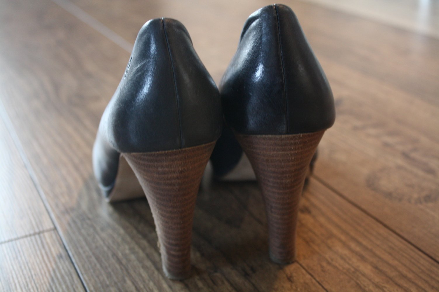 Marc O Polo Heels Lederheels Echtlederpumps Hackenschuhe Absatzschuhe 38.5- 39 Pumps echtes Leder schwarz klassisch