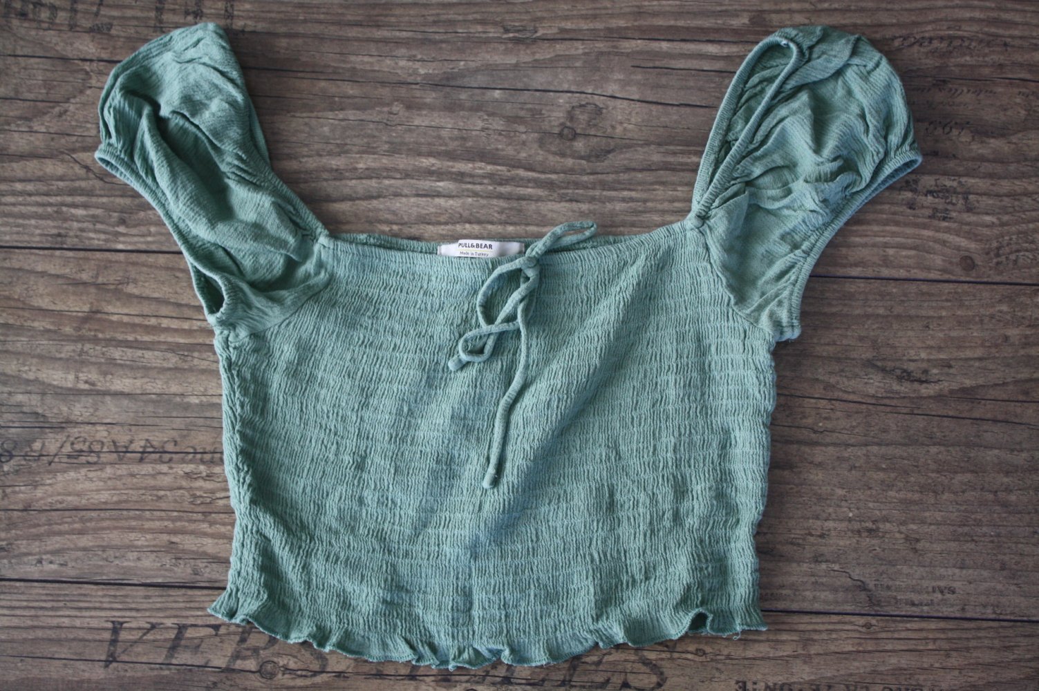 Pull&Bear hellgrünes Top gesmokt Crop Cropped Sommertop Shirt kurzes Croptop 36-38 gesmoktes Top