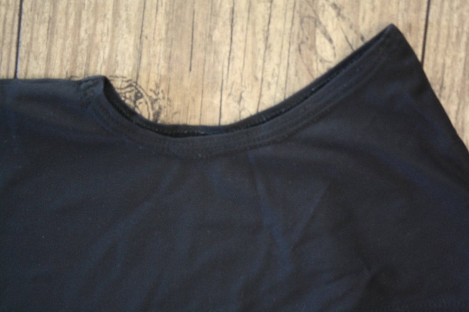 Morgan de Toi tief schwarzes Tshirt Y2k sexy Tshirt leichter Glanz Xs 34