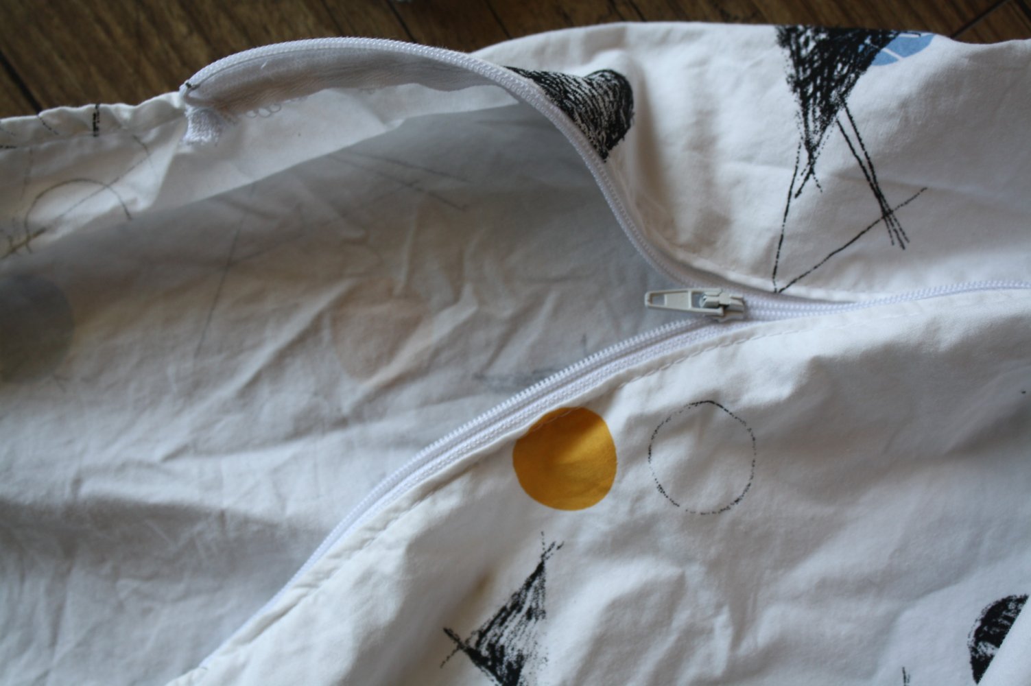 Icòne Retro Kleid Blusenkleid Longbluse seitlich geschlitzt Hemdbluse Hemdblusenkleid xs s Vintagekleid 