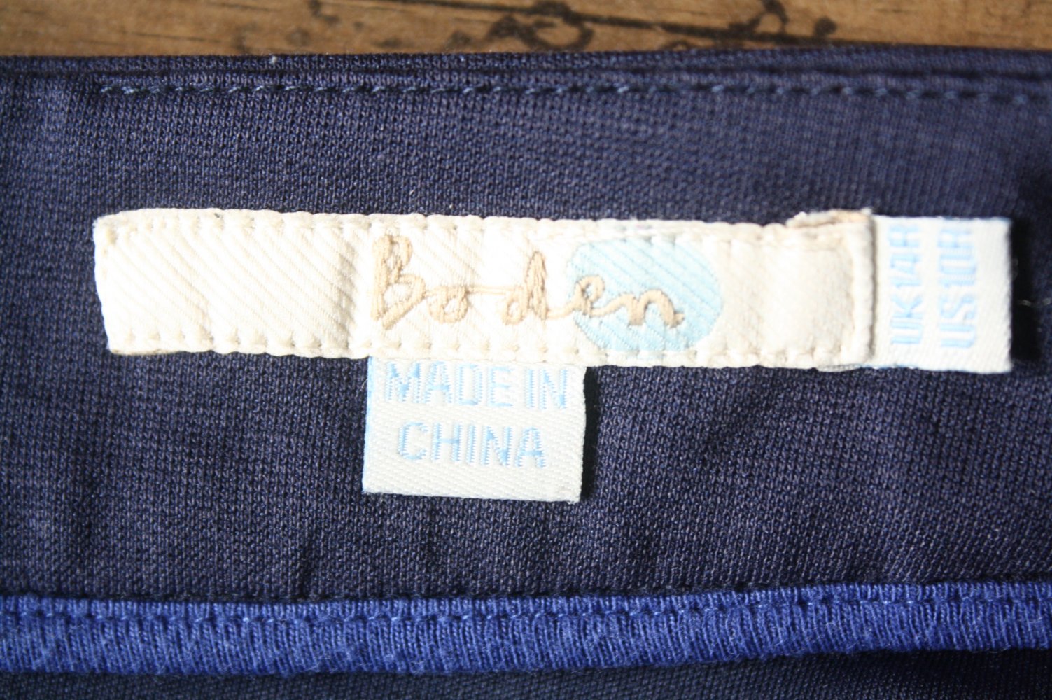 Rock von Boden knielang Jerseyrock klassischer Rock dunkelblau 42-44 mattblau