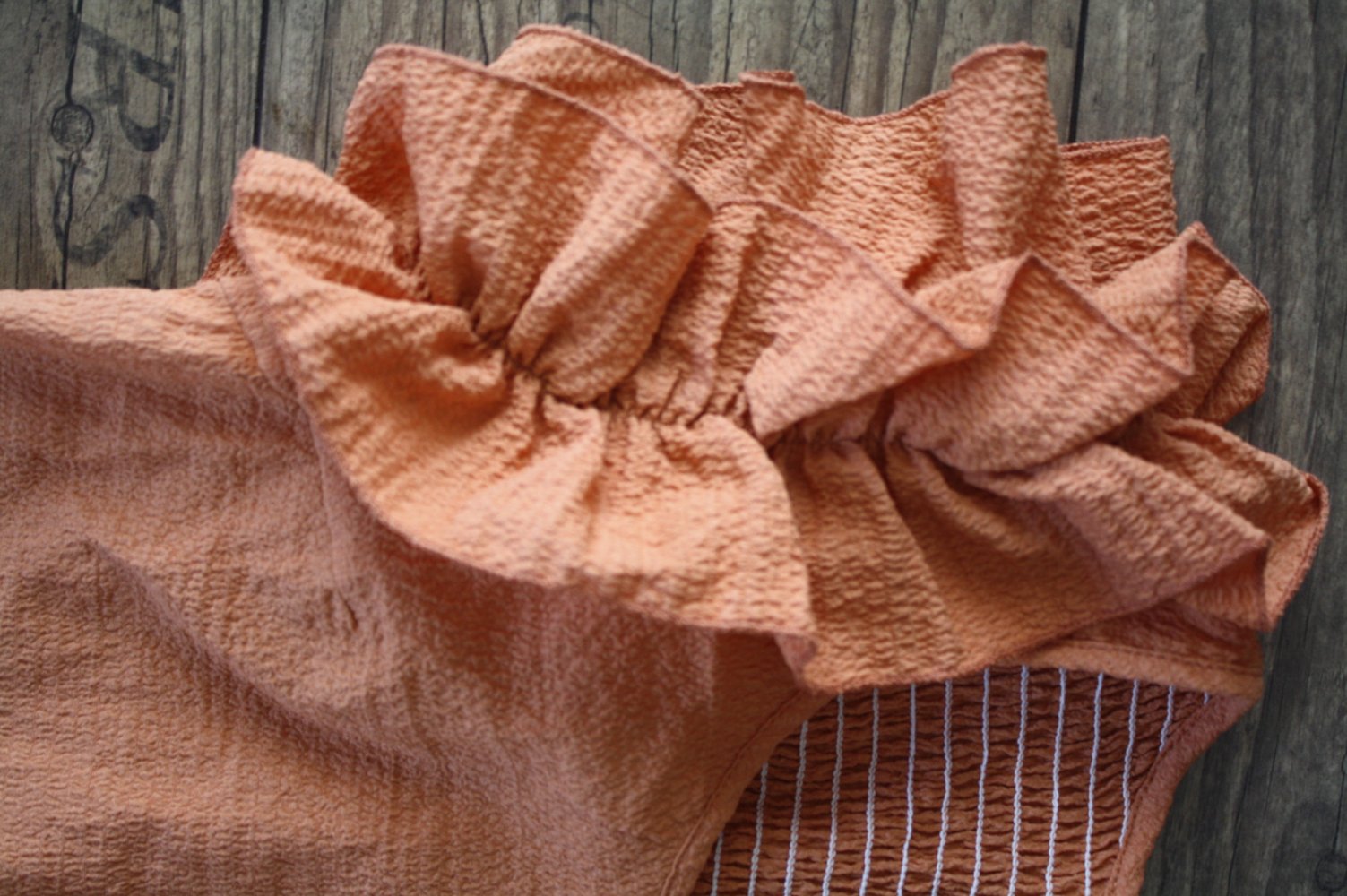 Kupferbraun Top gesmokt Crop Cropped Sommertop Shirt kurzes Croptop M Rüschenärmel Voilantärmel  Coachella Boho