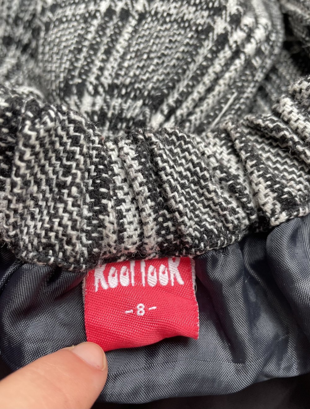 Karierter Rock Mädchen