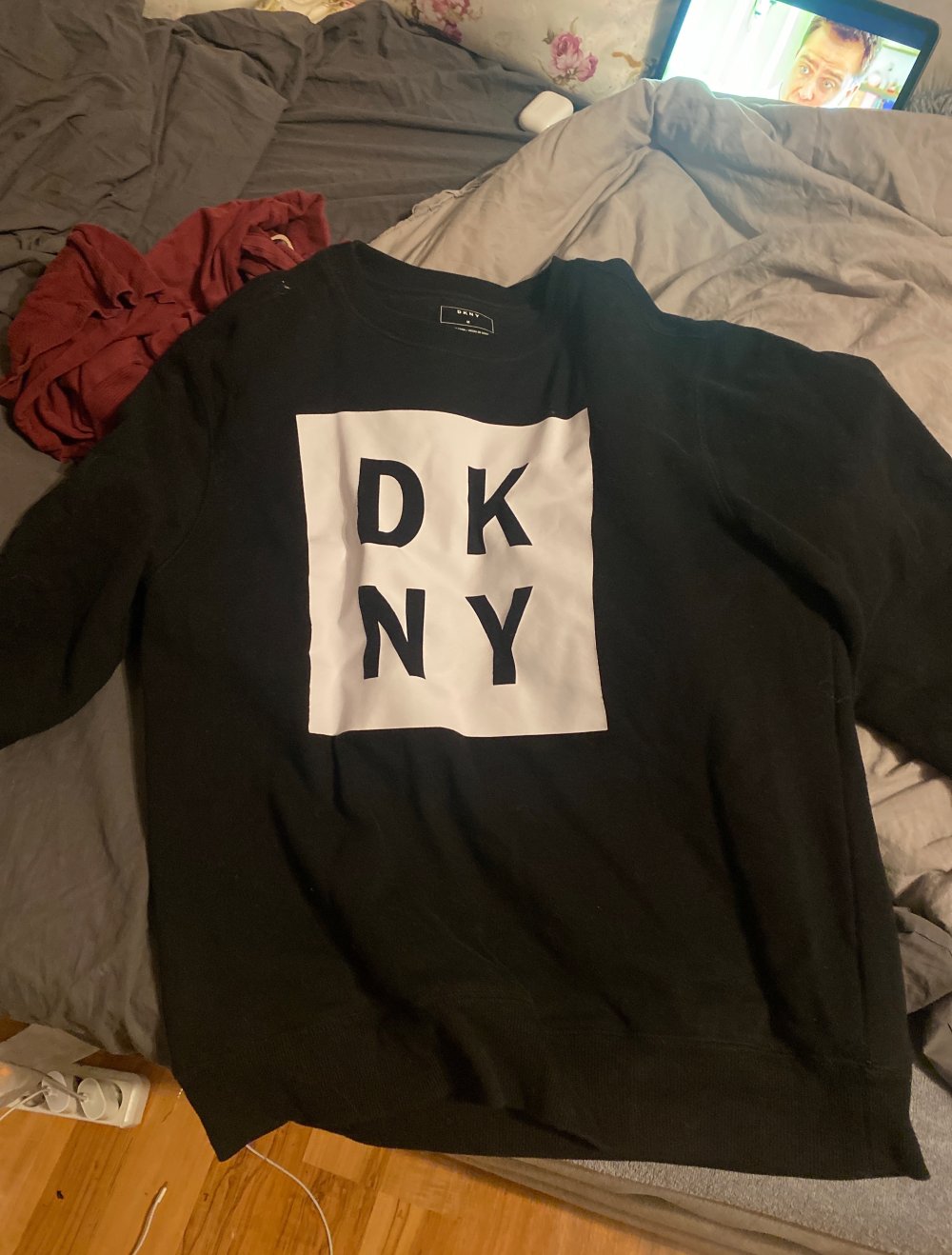 schwarzer DKNY männer pullover