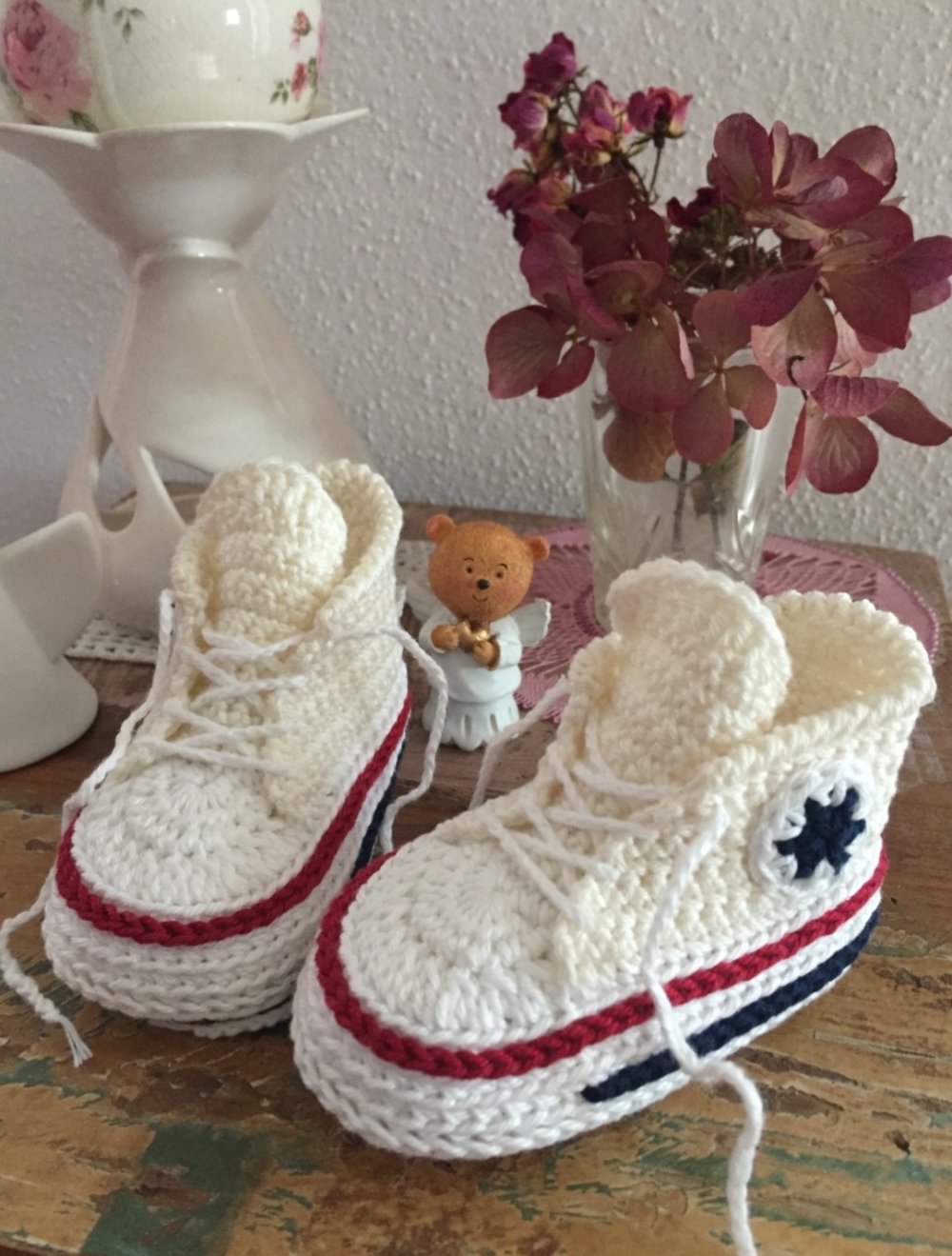Baby Häkelschuhe / Häkelsneakers Chucks NEU