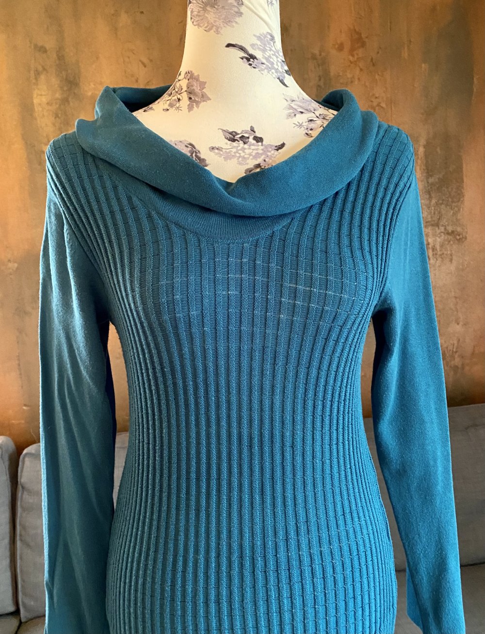 Petrolfarbenes Strickkleid Qiero Größe M 