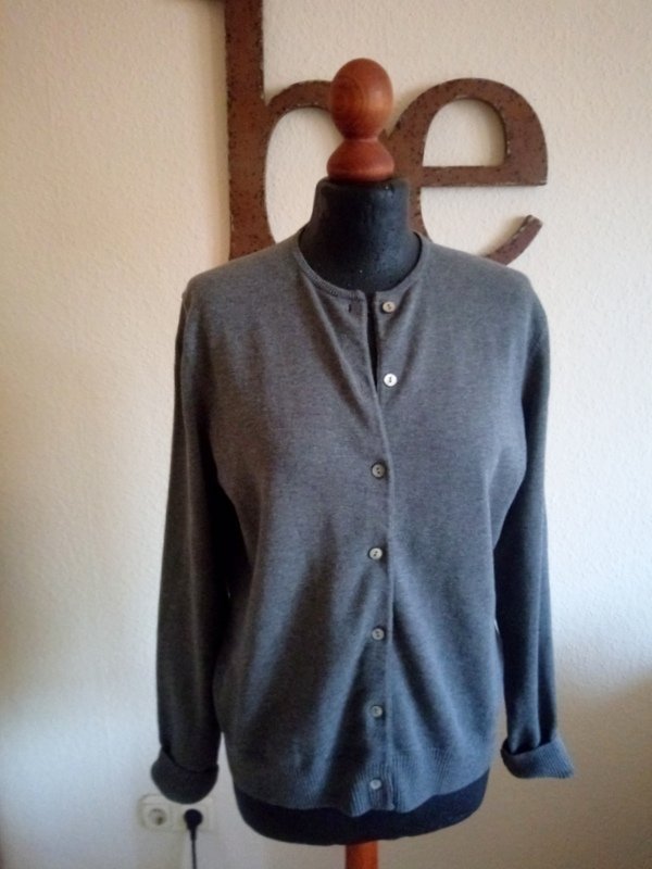 Lands End Strickjacke Cardigan Grau Gr. M 38