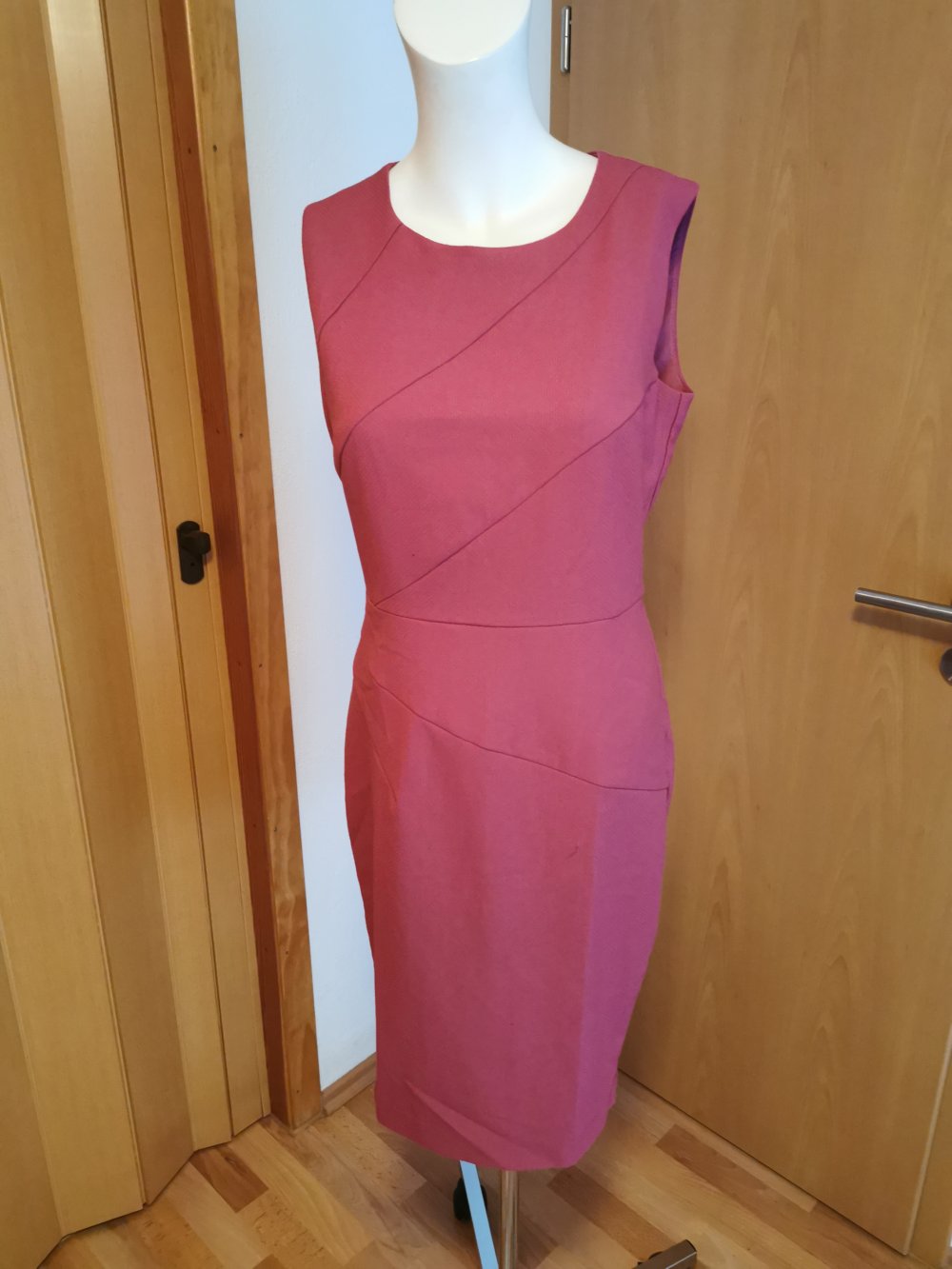 altrosa farbiges Damen- Business- Kleid, von „Orsay“, Gr. 38