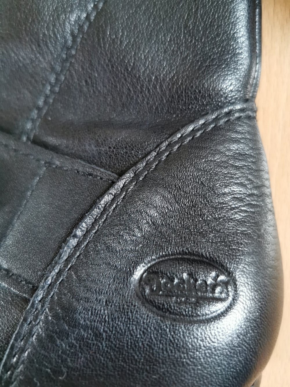 Schicke schwarze Damen- Stiefeletten von „Docker´s“, Gr. 39