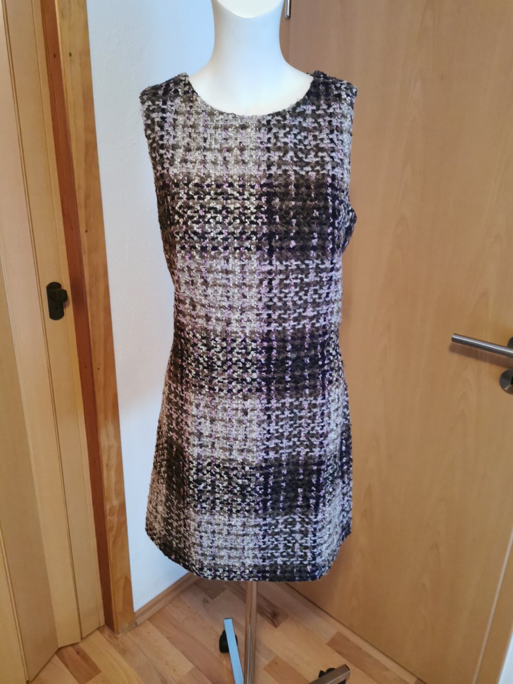 gemustertes Damen- Business- Kleid, von „Sisley“, Gr. M